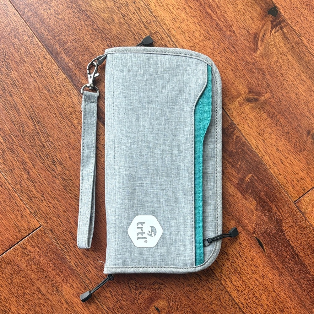 Trtl travel  Wallet
